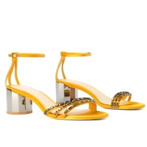 NWOT Zara Basic Collection Mustard Geometric Mid Heel Rhinestone Heels Size 40/9